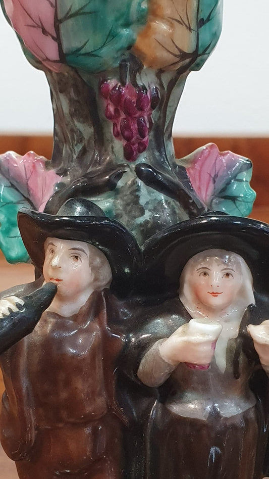 Vista Alegre toothpick holder “Couple at the Harvest” – c. 1870–1880