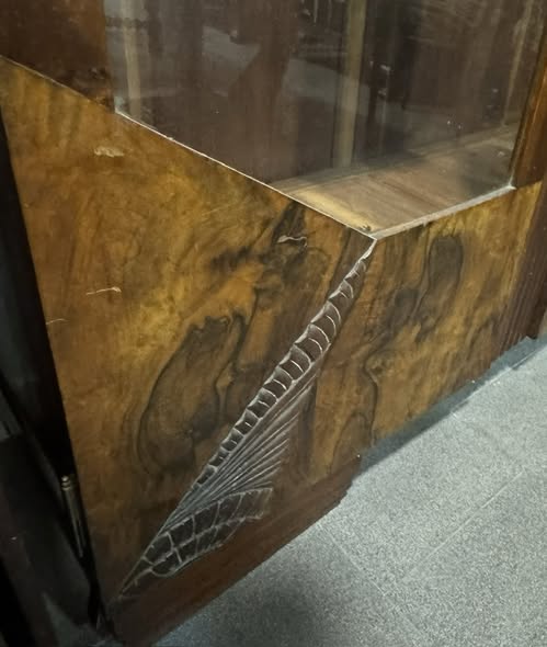 Cristaleira Art Déco Original – Elegância dos Anos 1930