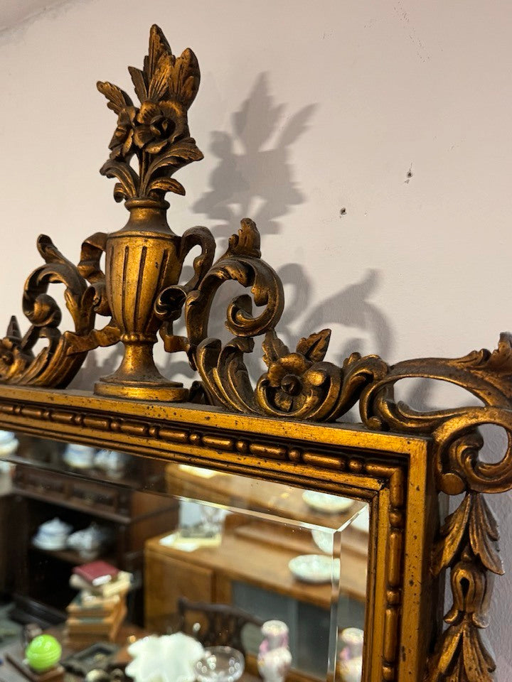 Espelho de Parede Dourado – Estilo Barroco / Rococó