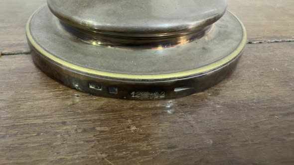 Galheteiro de Mesa em Casquinha de Prata Inglesa com Vidro Lapidado — Séc. XIX/XX