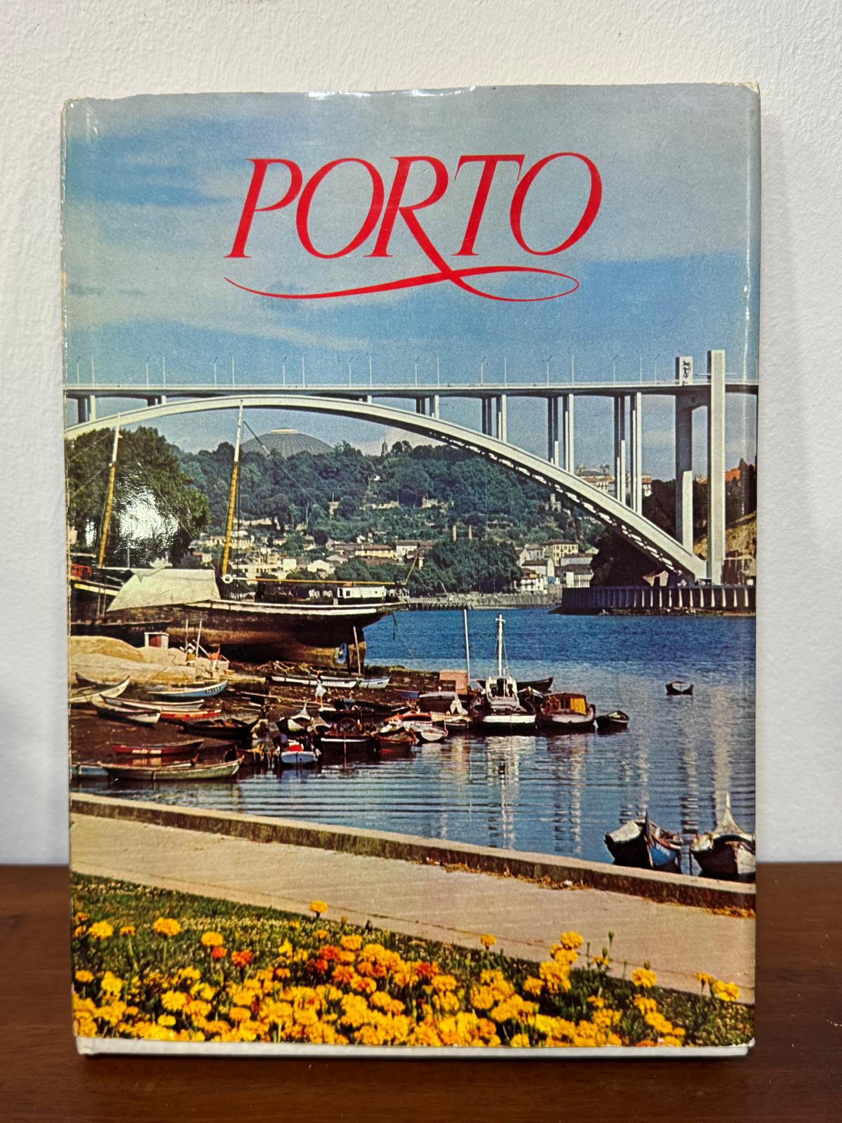Porto - Livro Fotográfico Vintage sobre a Cidade do Porto