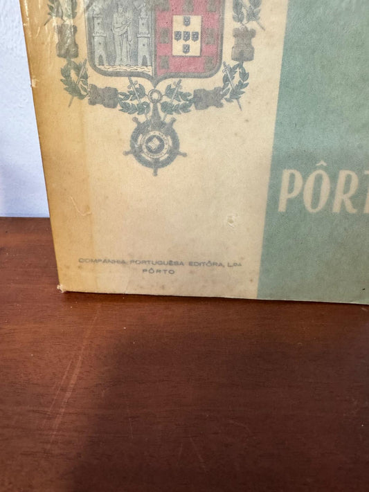 Porto - Livro Vintage com Brasão da Cidade - Companhia Portuguesa Editora