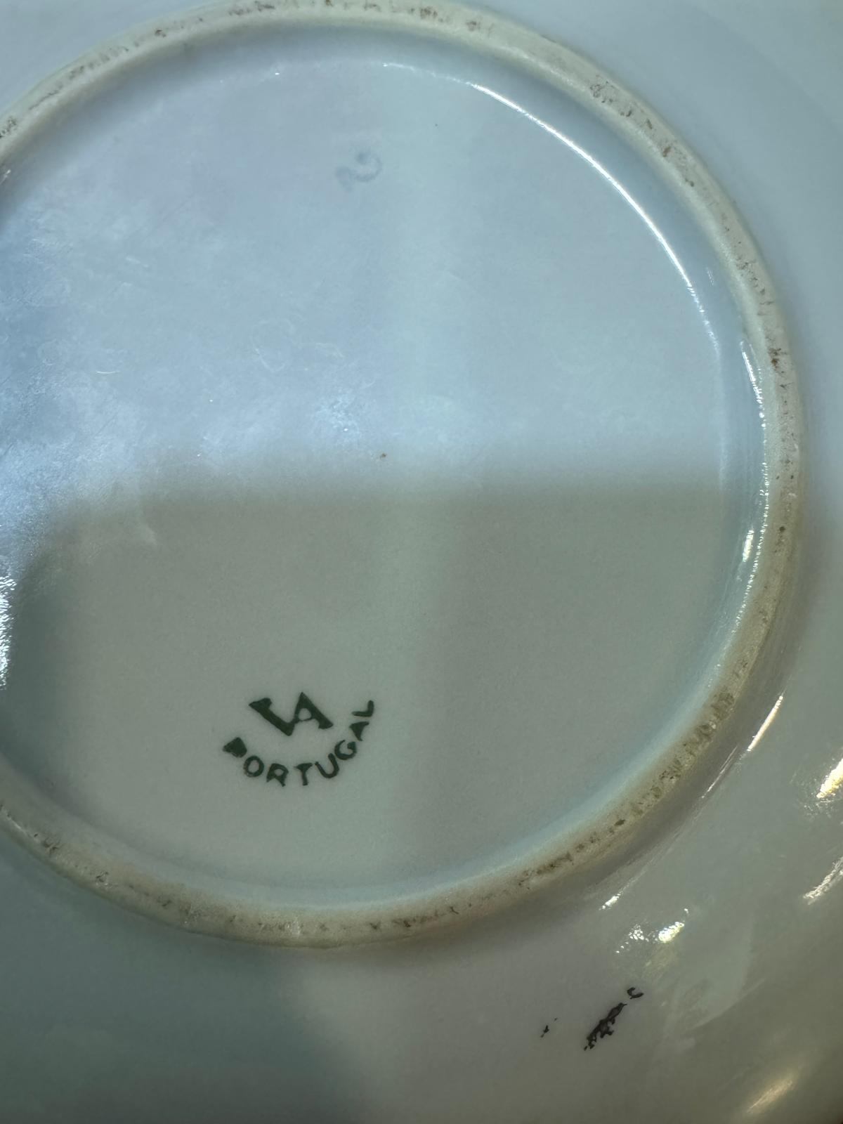 Chávena Infantil Vista Alegre com Pega de Gato - Porcelana Portuguesa Vintage