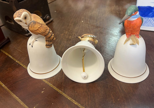 Sino Decorativo de Coleção em Porcelana Pintado à Mão com Aves (Vários Modelos)