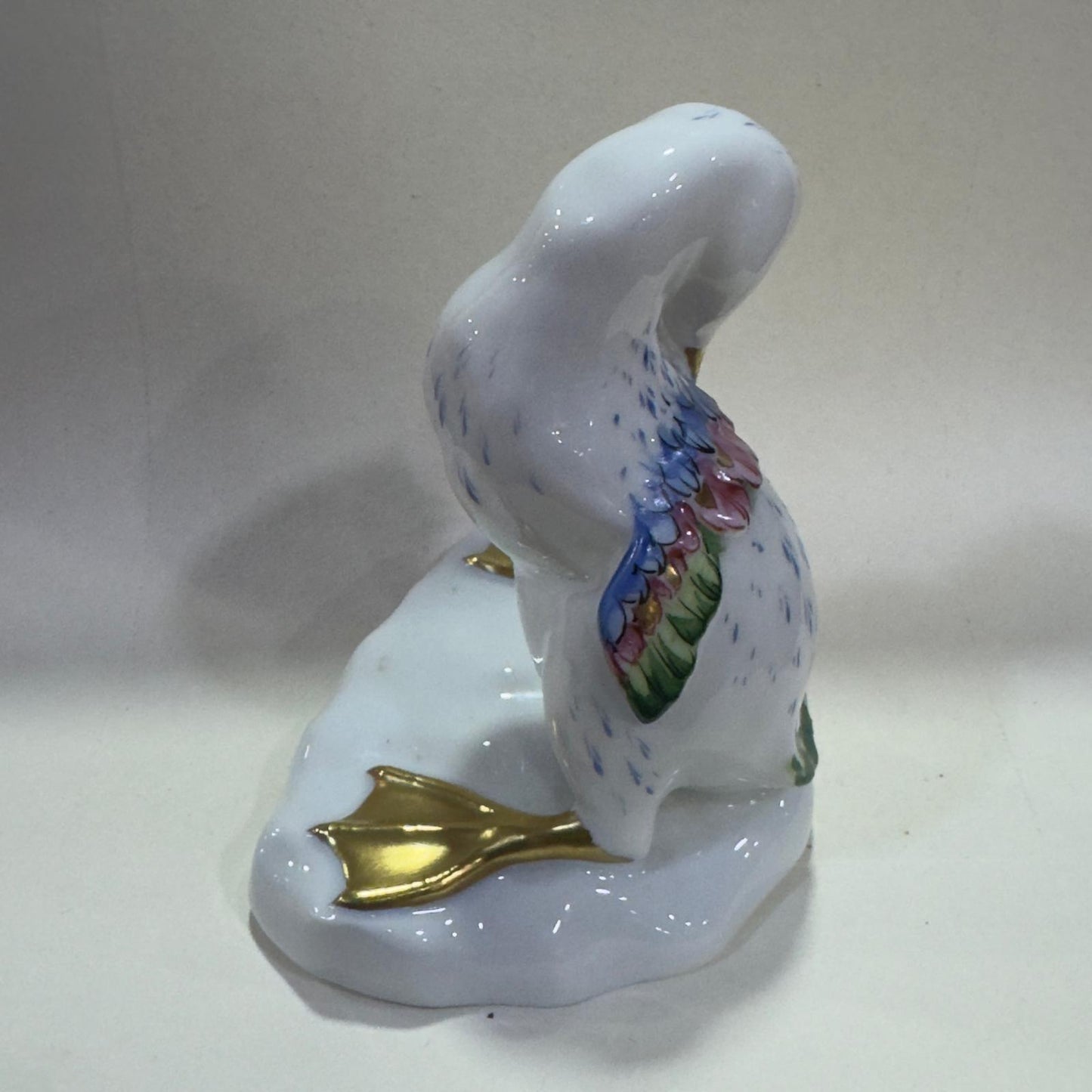 Pato Decorativo Vista Alegre em Porcelana Pintada à Mão