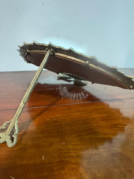 Espelho de Mesa em Forma de Leque com Moldura Prateada Ornamentada - Vintage