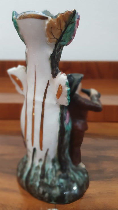 Paliteiro Vista Alegre  “Casal nas Vindimas” – c. 1870–1880