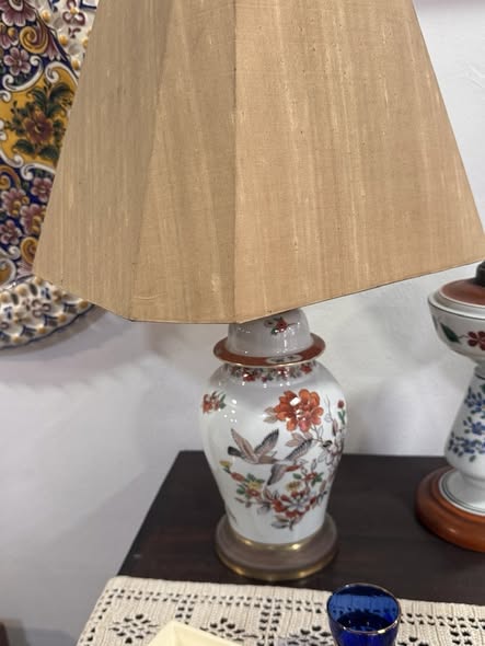 Porcelain Table Lamp – “Magnolia” Style Vista Alegre (1980–1992)