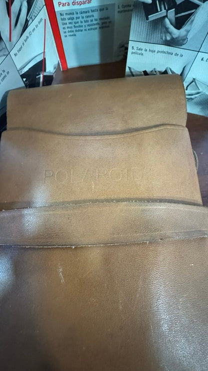 Polaroid SX-70 Land Camera Vintage – With Original Case and Manuals