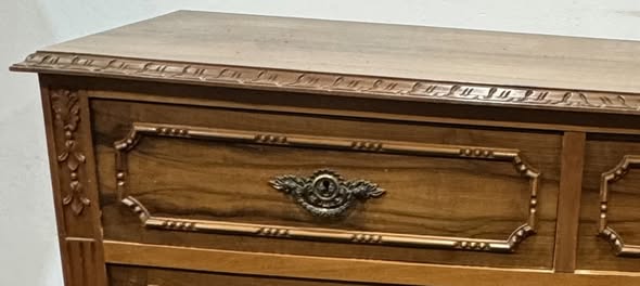 Cômoda Antiga Estilo Rococó
