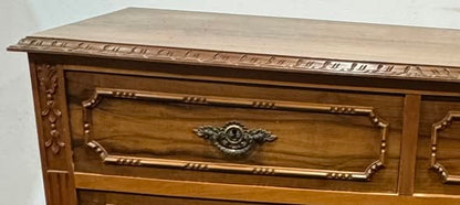 Cômoda Antiga Estilo Rococó