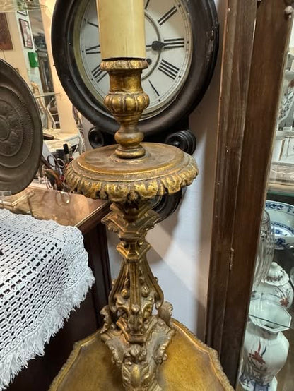 Mesa-Pedestal Dourada Entalhada – Estilo Rococó Revival (séc. XIX-XX)