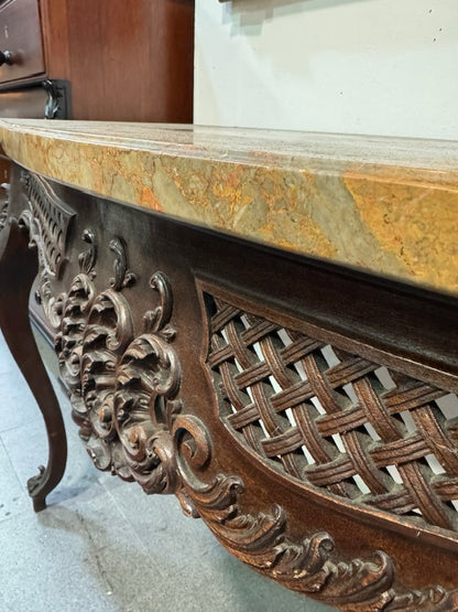 Consola Antiga Estilo Luís XV em Mogno com Tampo de Mármore – Elegância Clássica
