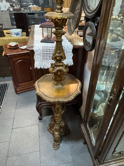 Mesa-Pedestal Dourada Entalhada – Estilo Rococó Revival (séc. XIX-XX)