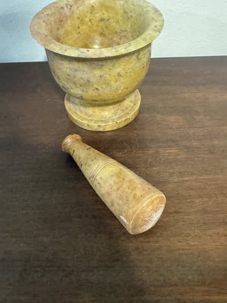 Almofariz em Pedra com Pilão