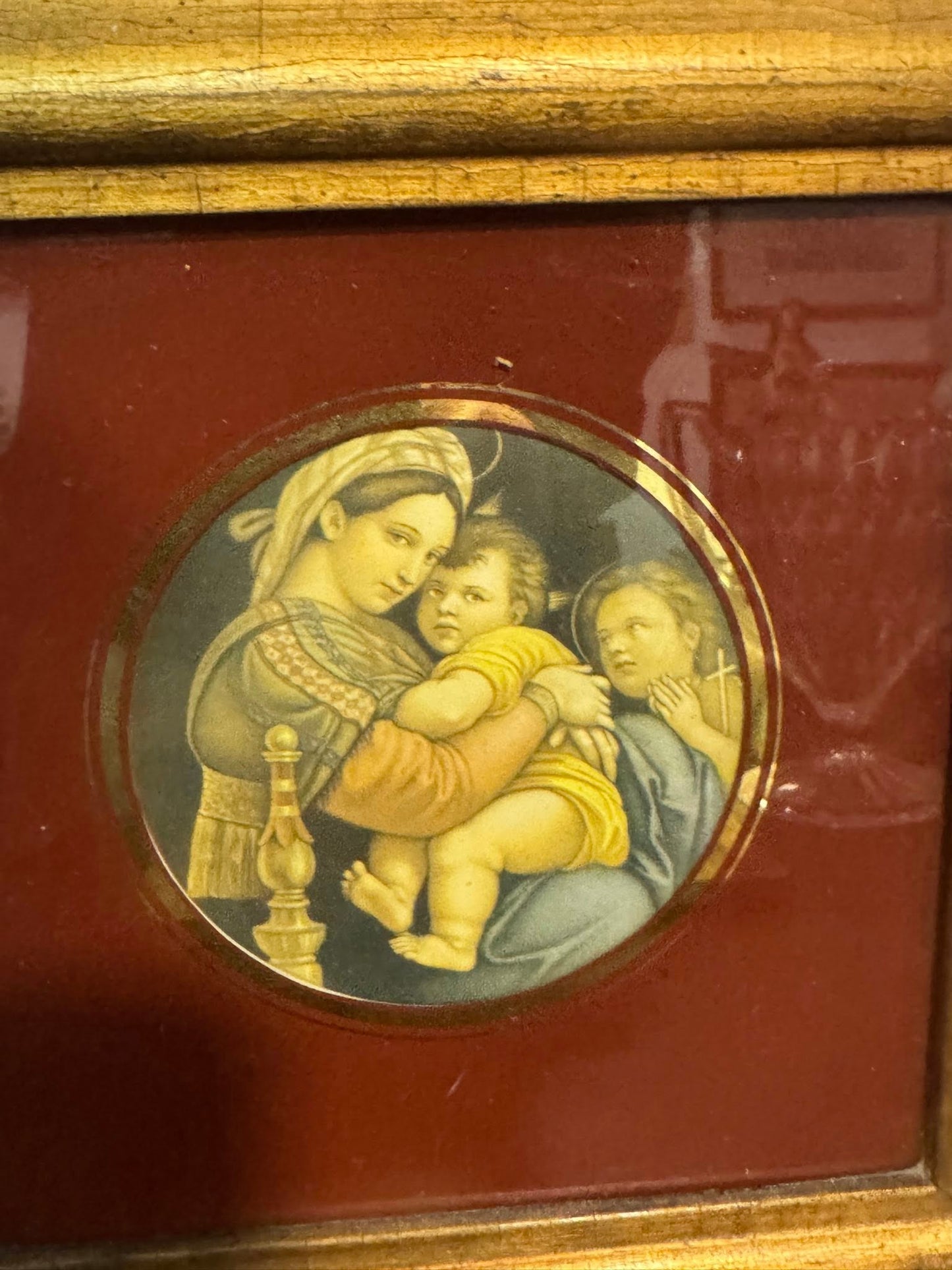 Medalhão Religioso Emoldurado - Madonna com Menino Jesus - Arte Sacra