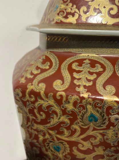 Vaso Chinês Hexagonal com Detalhes em Ouro e Turquesa