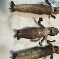 Conjunto de Três Santos Antigos em Madeira Policromada