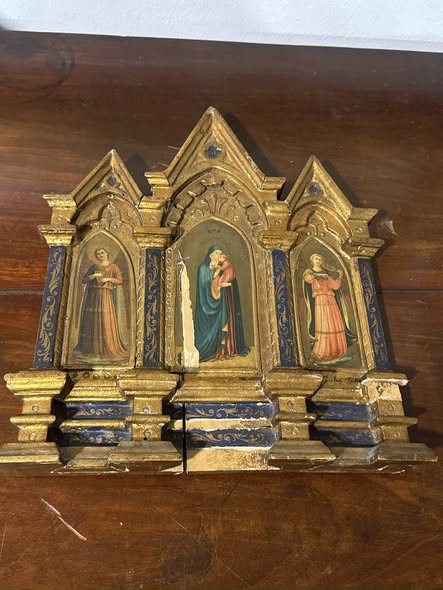 Tríptico Religioso em Madeira Dourada - Sagrada Família e Santos