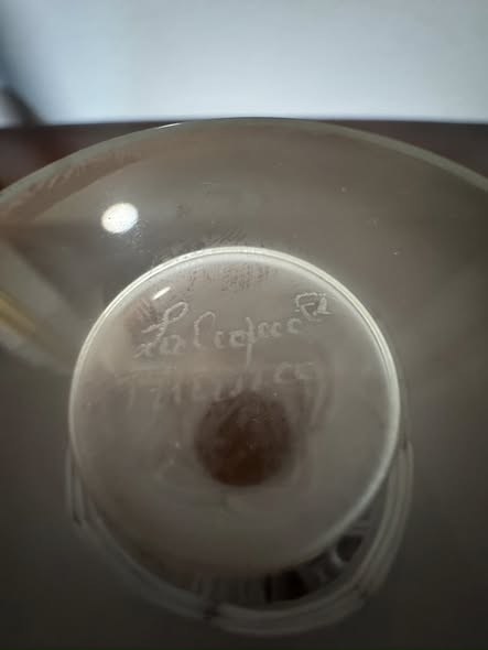 Vaso Lalique em Cristal Fosco - Motivos Florais Art Déco