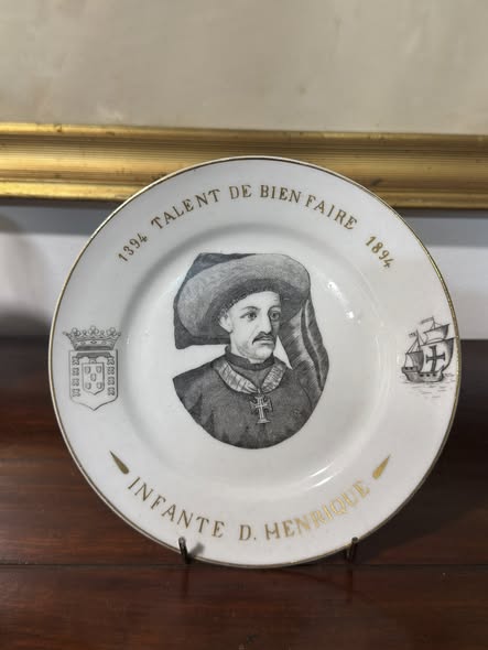 Prato Comemorativo Infante D. Henrique - Vista Alegre 1894
