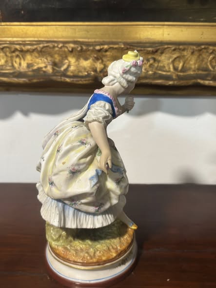 Par de Figuras em Biscuit Vion & Baury - Casal Aristocrata Século XIX