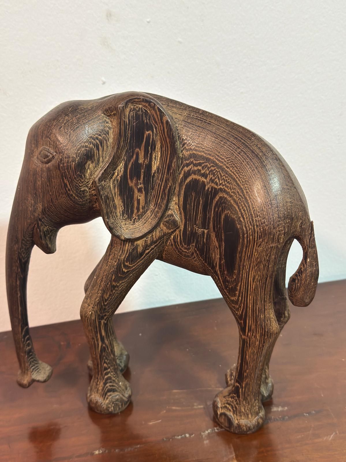Escultura de Elefante em Pau-Ferro (Ironwood) - Arte Africana do Zimbabué