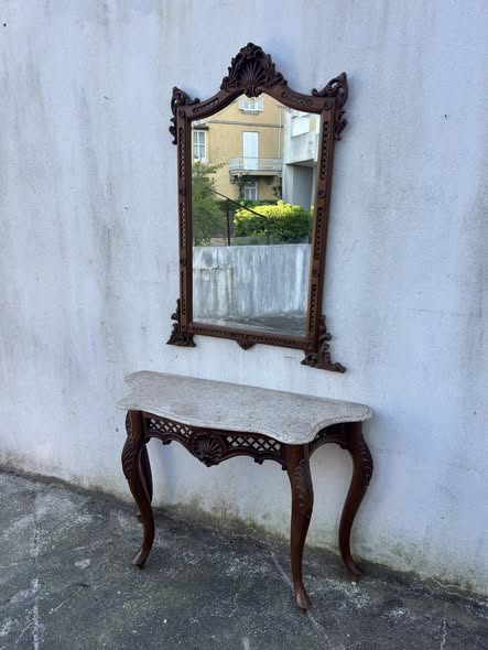 Console com Tampo em Mármore e Espelho Estilo Luís XV