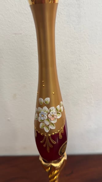 Jarra Soliflôr em Vidro Vermelho Rubi e Dourado com Flores Esmaltadas — Estilo Veneziano