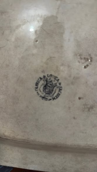 Travessa Oitavada Sacavém 34cm – Motivo "Estátua / Cavalinho" a Preto (Séc. XIX)