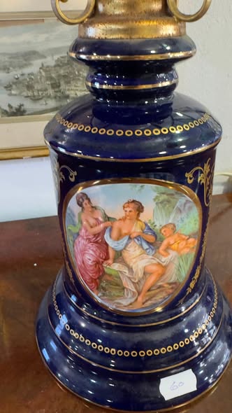 Candeeiro de Mesa Estilo Petróleo em Porcelana Azul Cobalto