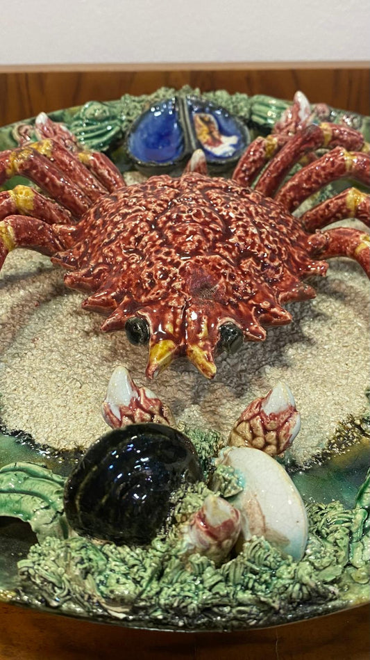 Sculptural Plate in Earthenware – Caldas da Rainha