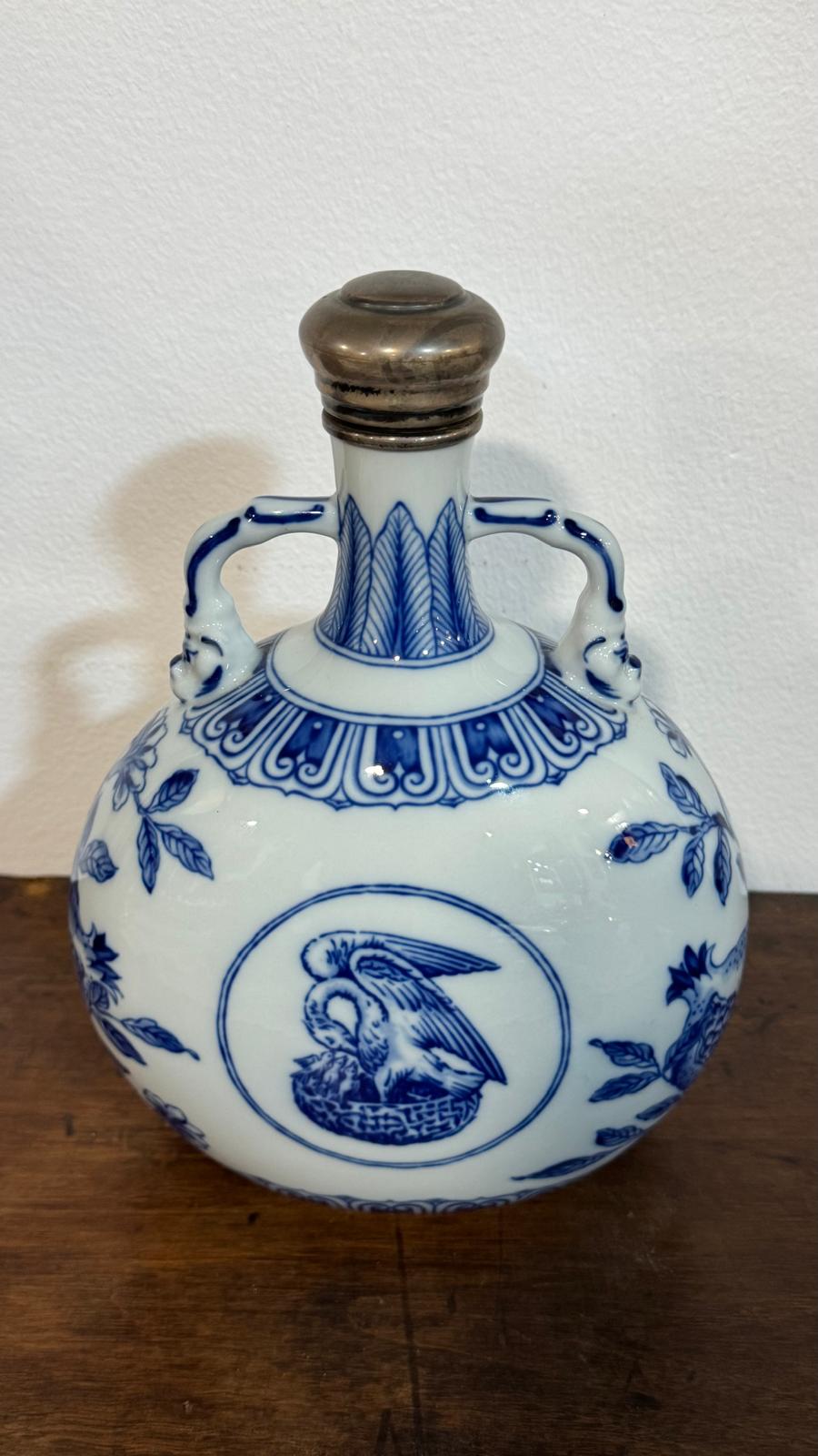 Garrafa Vista Alegre – Porcelana e Prata | Edição Comemorativa dos Descobrimentos