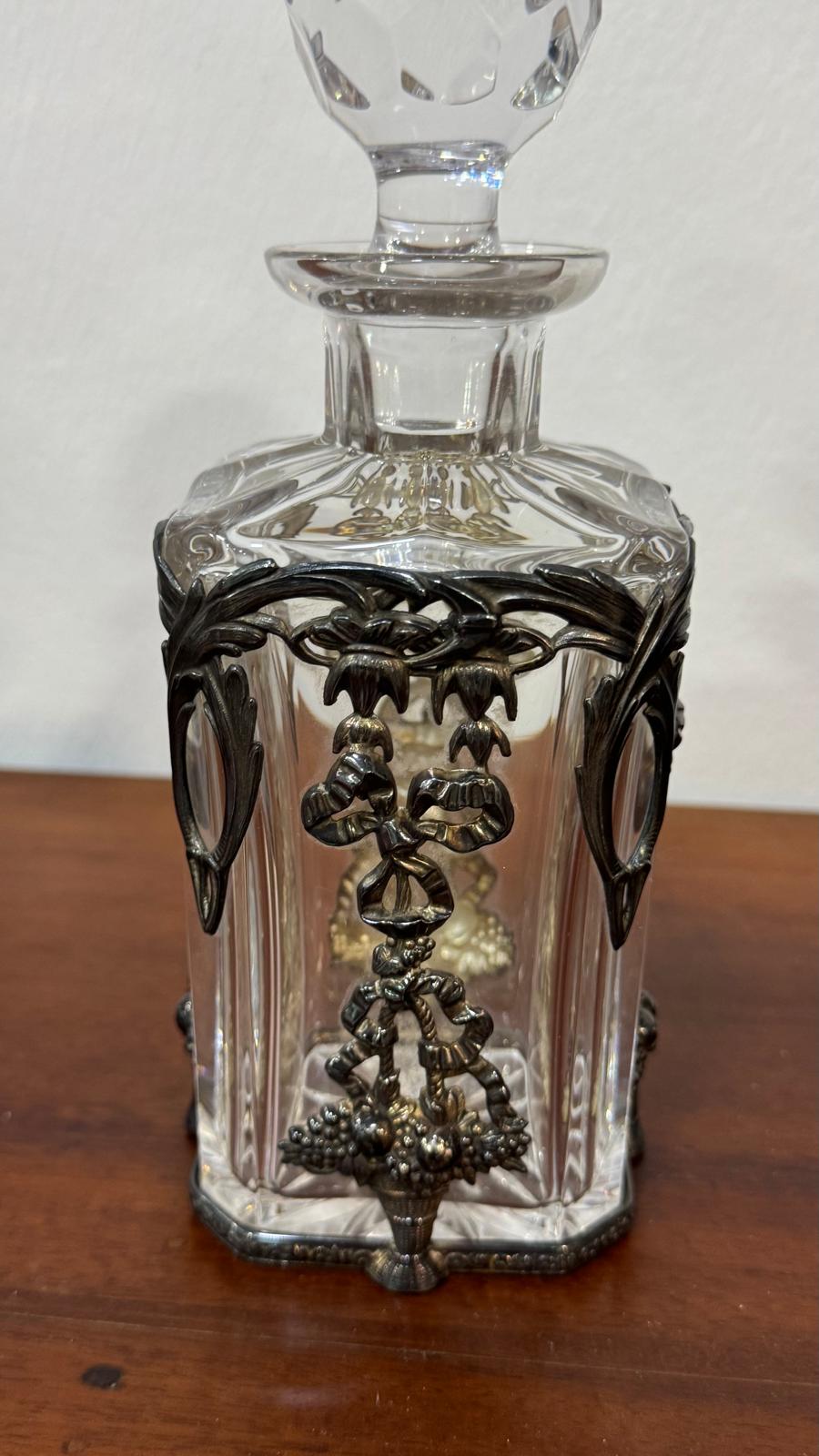 Decanter Vintage Topázio em Cristal Atlantis com Colarinho