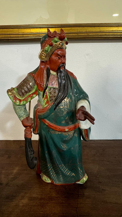 Porcelain Statue of Guan Yu – Oriental Art | Collector's Item