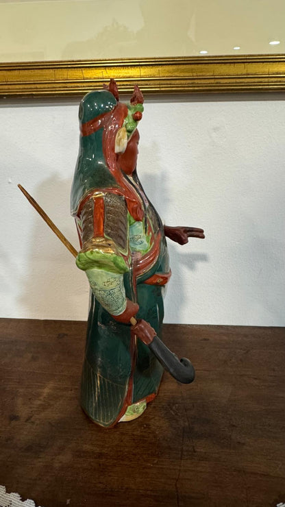 Porcelain Statue of Guan Yu – Oriental Art | Collector's Item