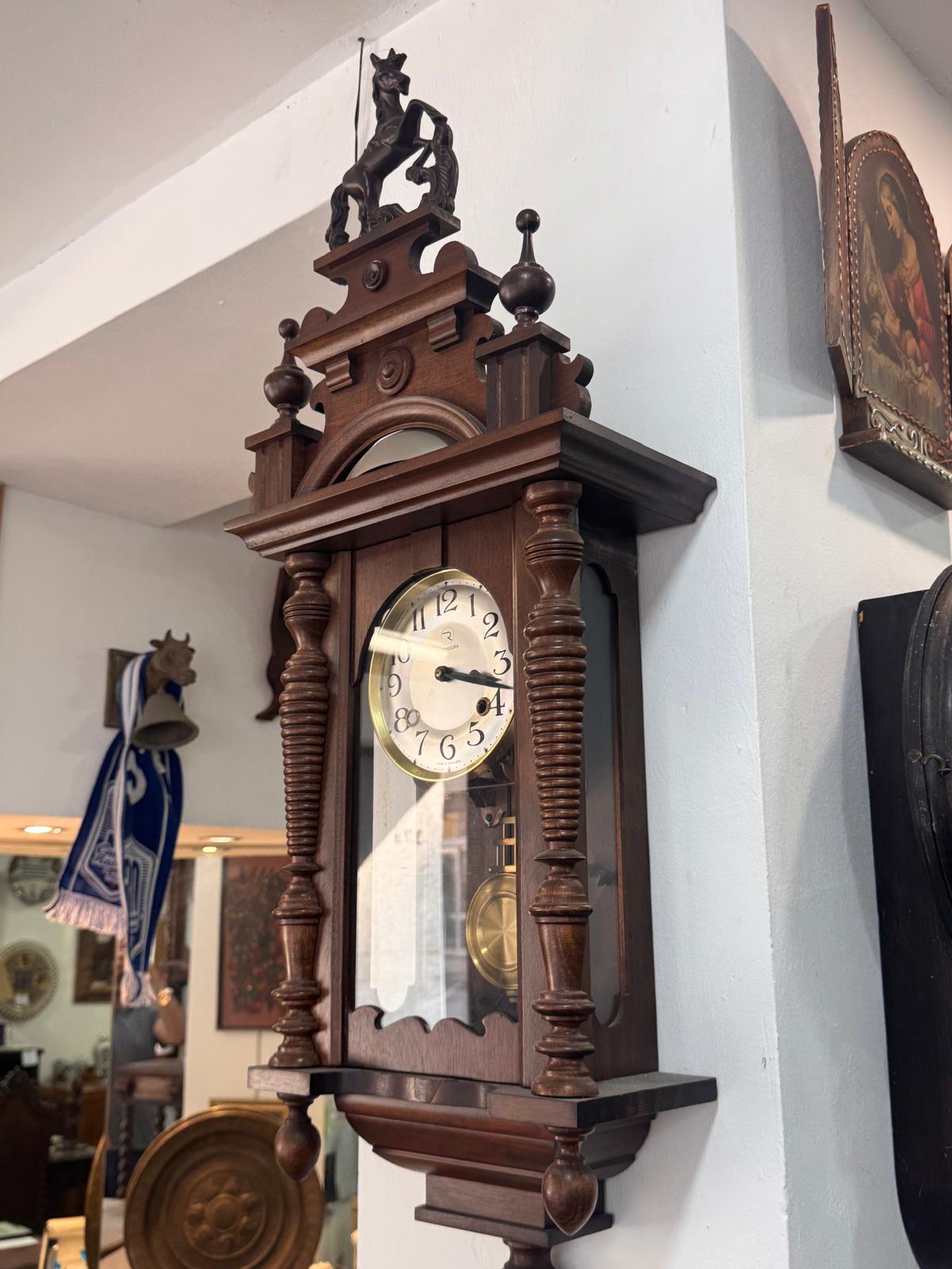 Antique Wall Clock REGULATOR – Carved Wood | Decorative and Functional Piece