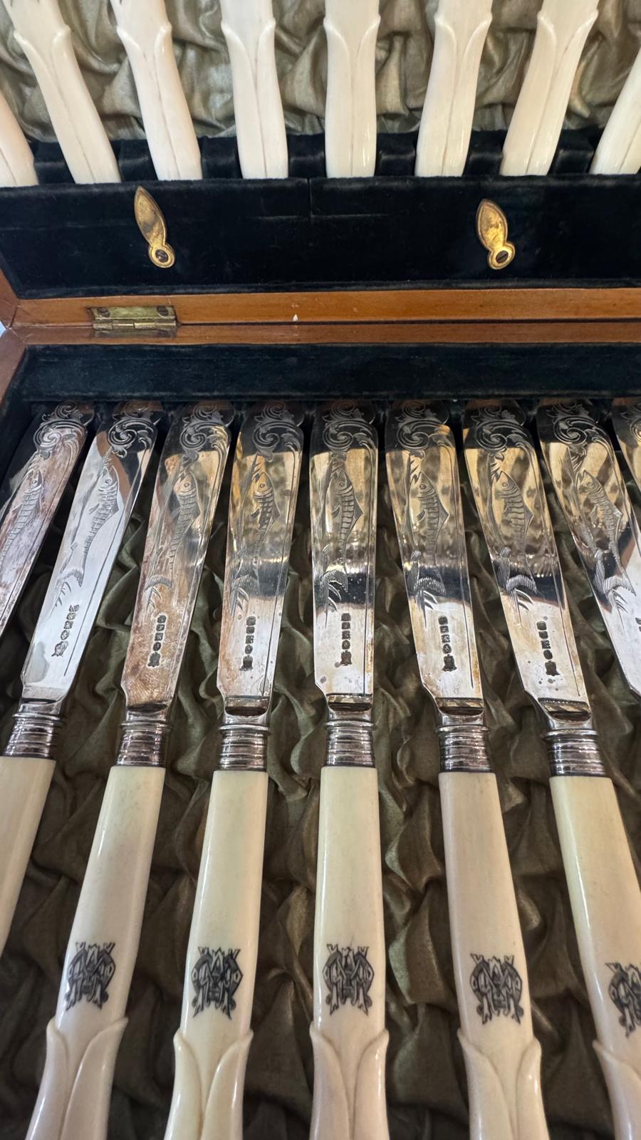 Faqueiro Antigo para Peixe – Século XIX / Início do Século XX