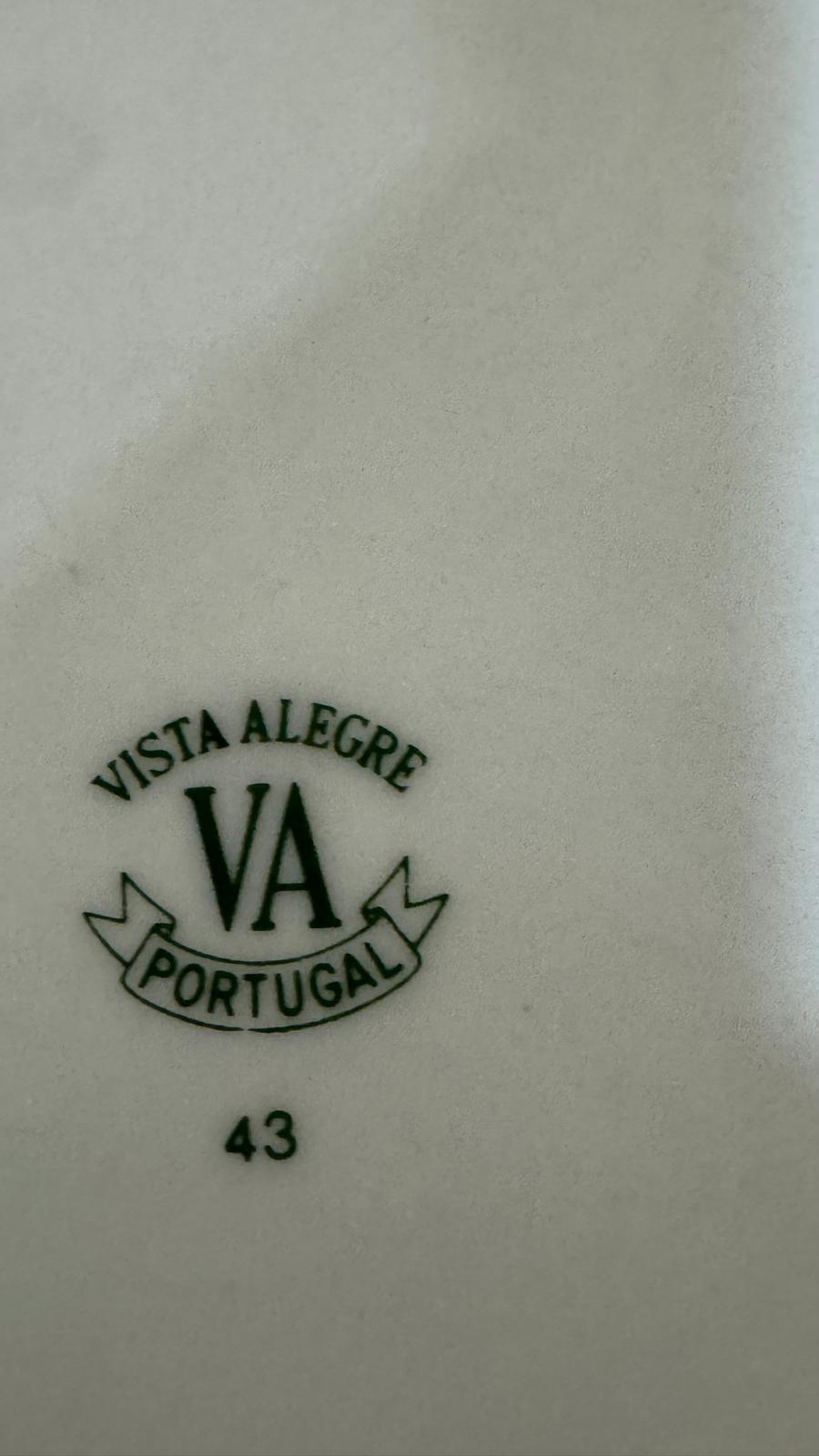 Vista Alegre Porcelain Box – Magnolia Collection, Diogo Model (with original box)