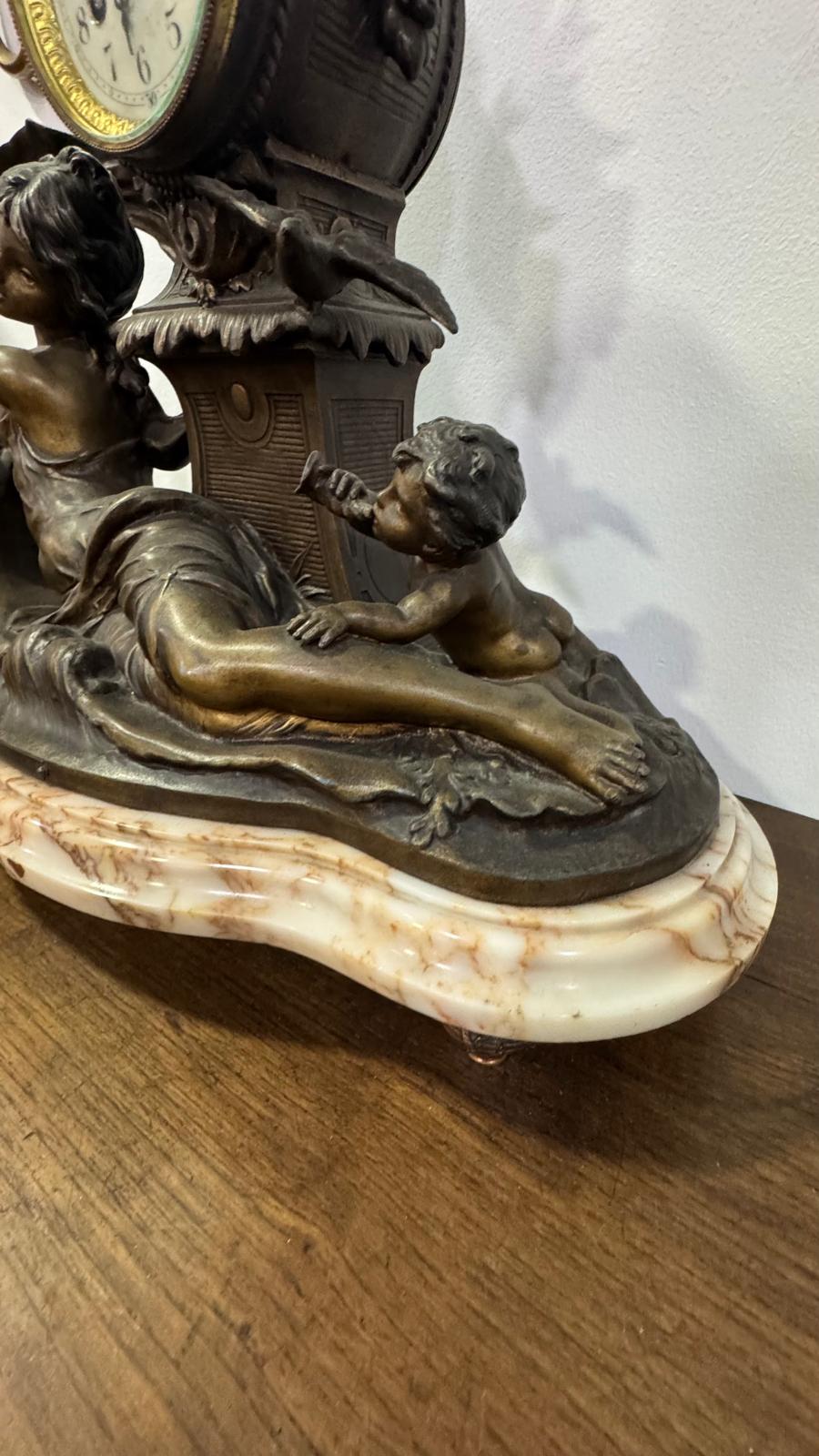 Relógio de Lareira Antigo – Bronze Atribuído – Estilo Napoleão III