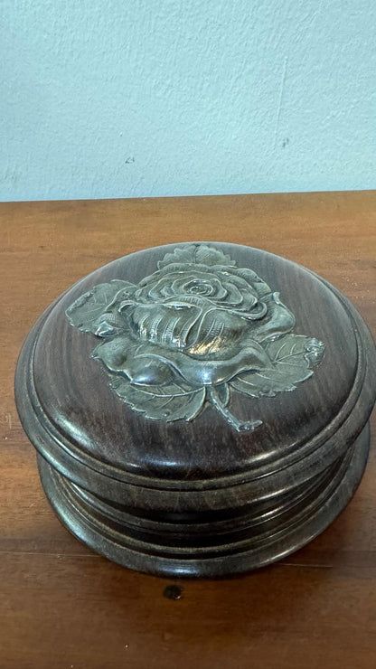 Caixa de Coleção em Pau Santo com Aplicação de Prata – Portugal (Séc. XX)