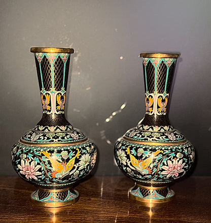 Par de Vasos Cloisonné - Esmalte Oriental com Motivos Florais