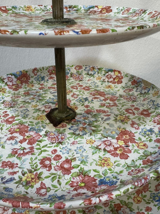 Prato de Três Andares em Porcelana com Padrão Floral Chintz - Cake Stand Vintage