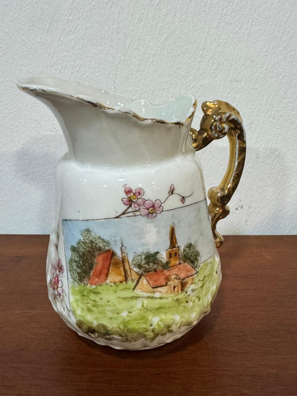 Leiteira Vista Alegre Antiga com Cena Pastoral e Asa Dourada