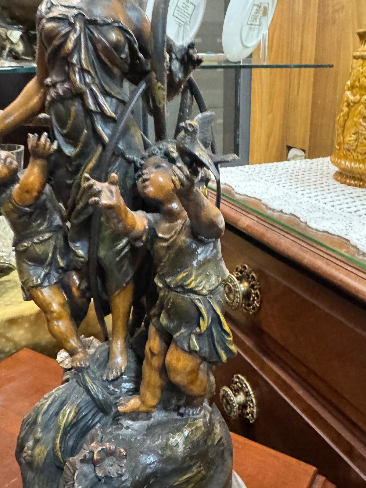 Candeeiro de Mesa Antigo em ferro