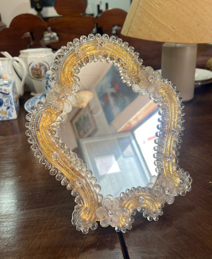 Pequeno Espelho Veneziano Antigo de Toucador / Mesa em Vidro de Murano com Ouro