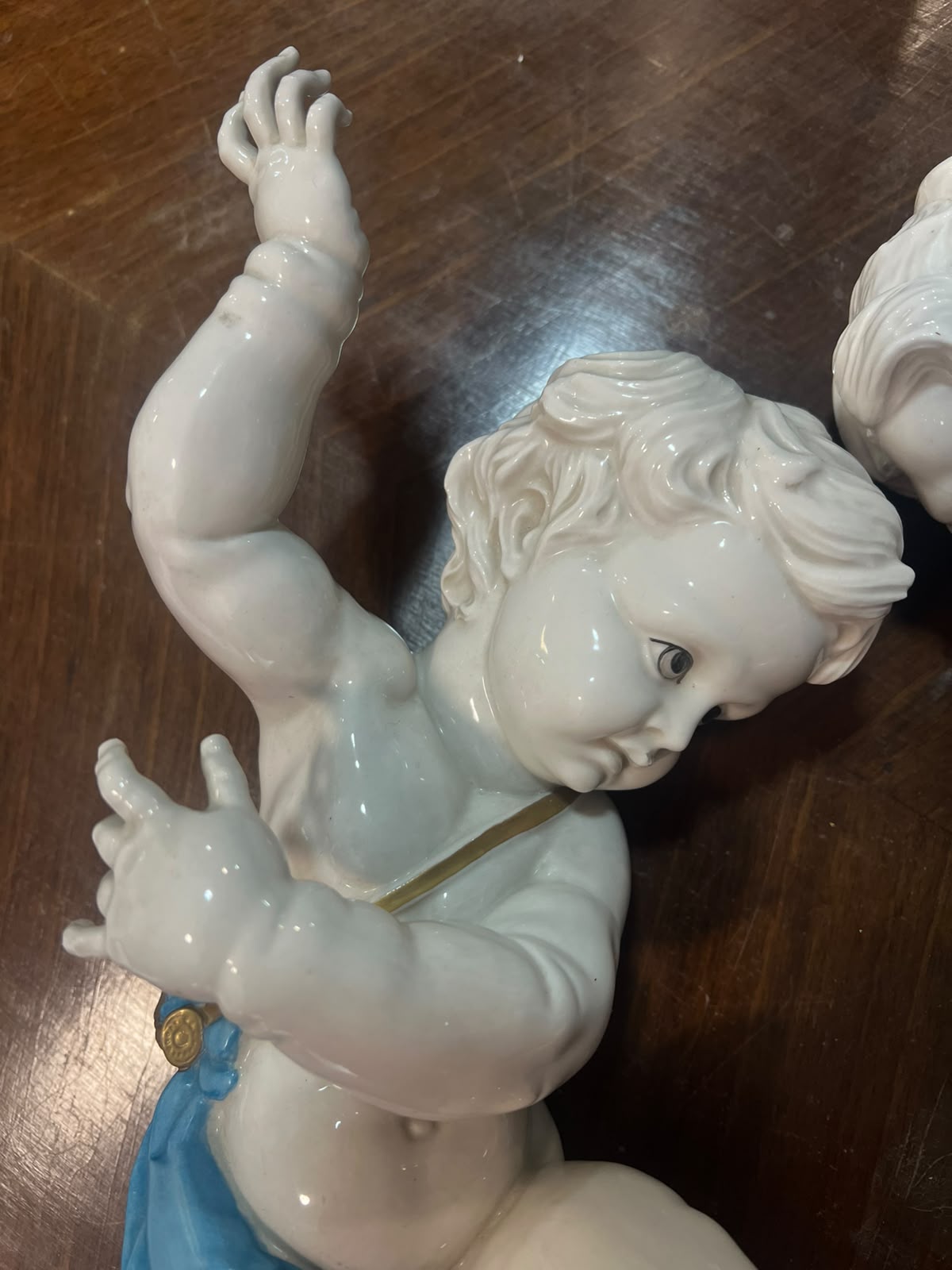 Anjo / Querubim de Parede em Porcelana Algora Pintado à Mão