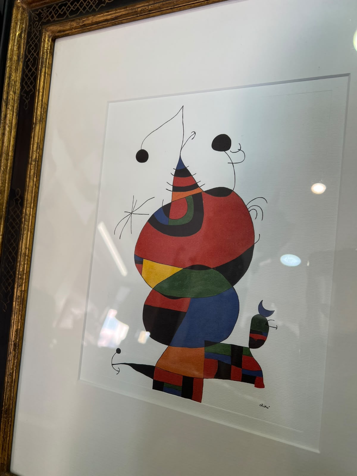 Gravura “Hommage à Picasso” de Joan Miró com Moldura Preta e Dourada