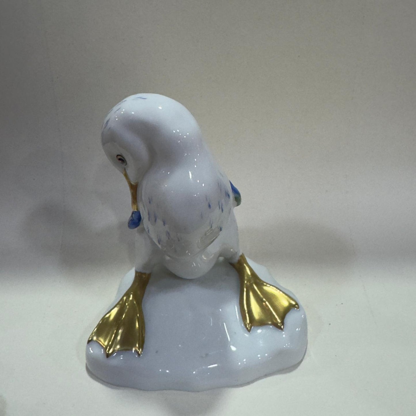 Pato Decorativo Vista Alegre em Porcelana Pintada à Mão