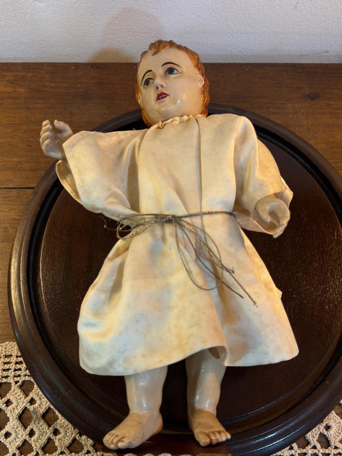 Menino Jesus Salvador do Mundo - Madeira Policromada com Cruz de Prata